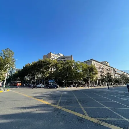 Centre View New Bazaar * تيرانا