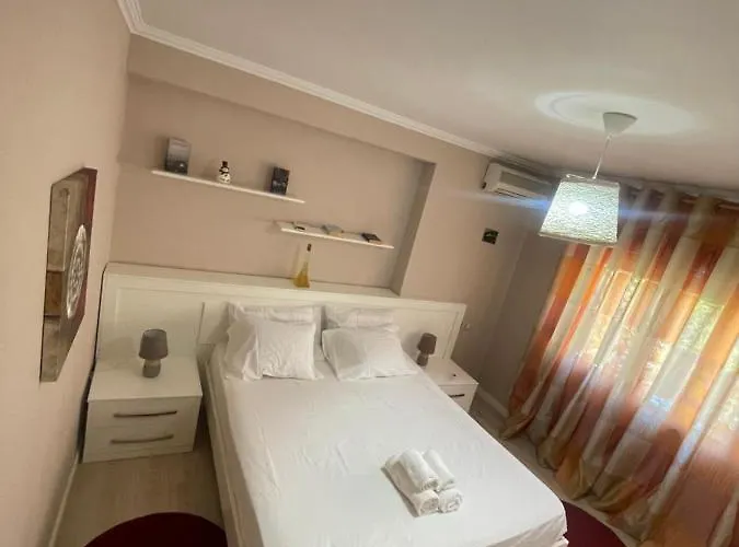 Centre View New Bazaar